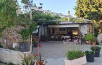 /customerDocs/images/avatars/71854/71854-ΜΕΖΕΔΟΠΩΛΕΙΟ-ΠΑΡΑΔΟΣΙΑΚΟΙ-ΜΕΖΕΔΕΣ-ΦΟΙΝΙΚΑΣ-ΚΟΥΤΣΟΥΡΑΣ-KOUTSOURAS-LOGO.jpg