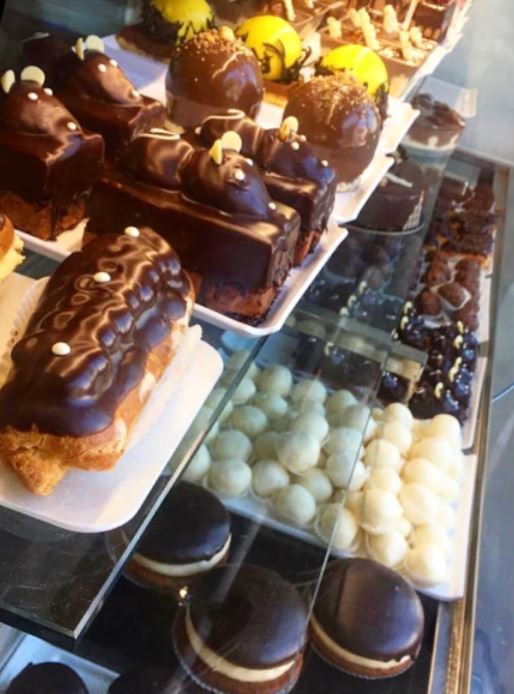 Momento Patisserie Cafe Γλυκά Specialty Καφές Ιεράπετρα